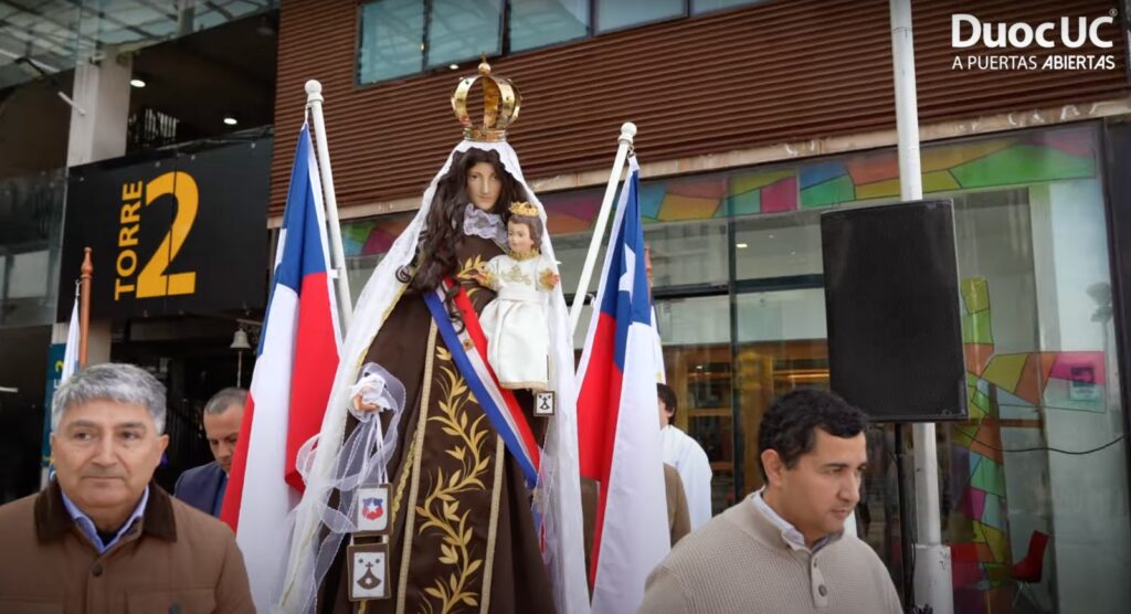 Virgen del Carmen Duoc UC